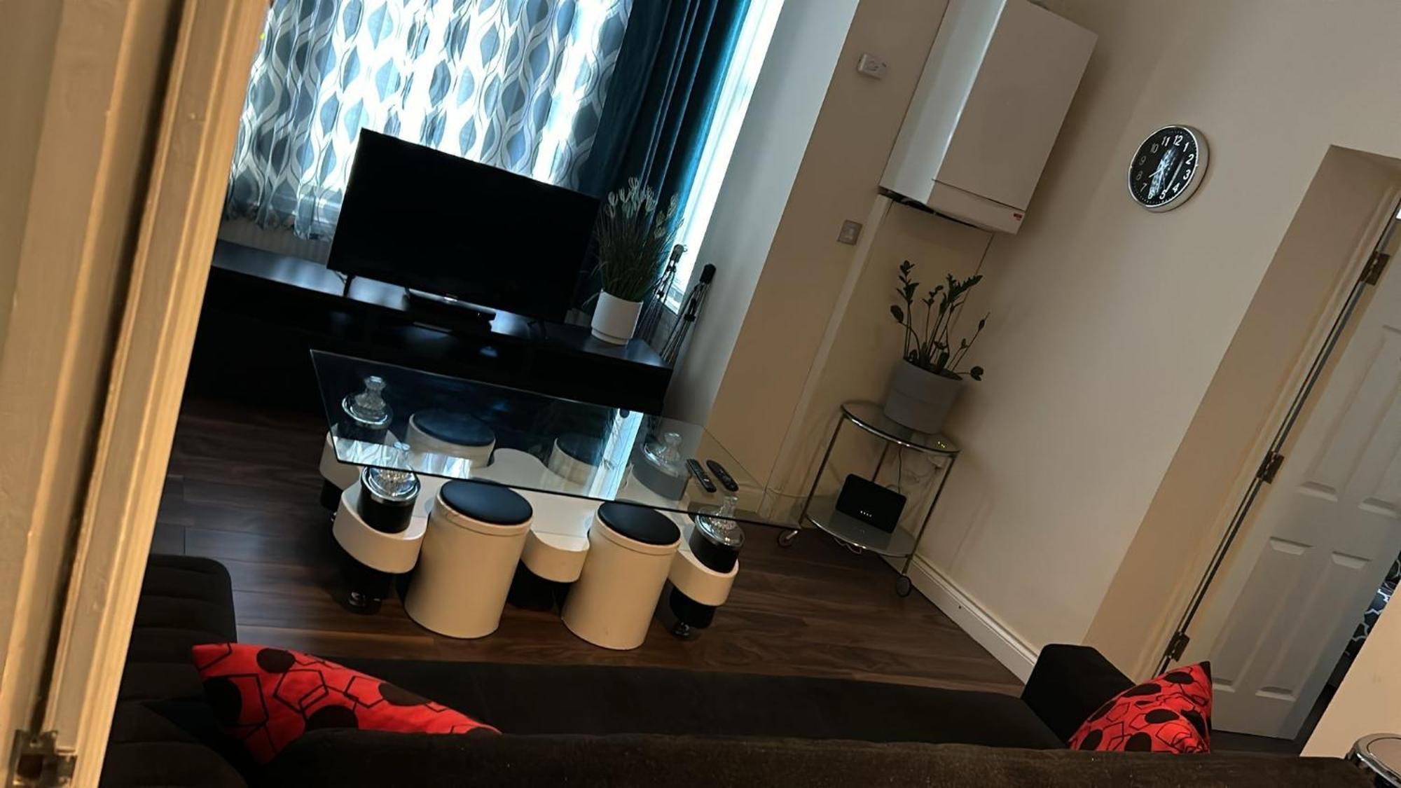 Luxurious 2 Bed Apartment Bedford Kültér fotó